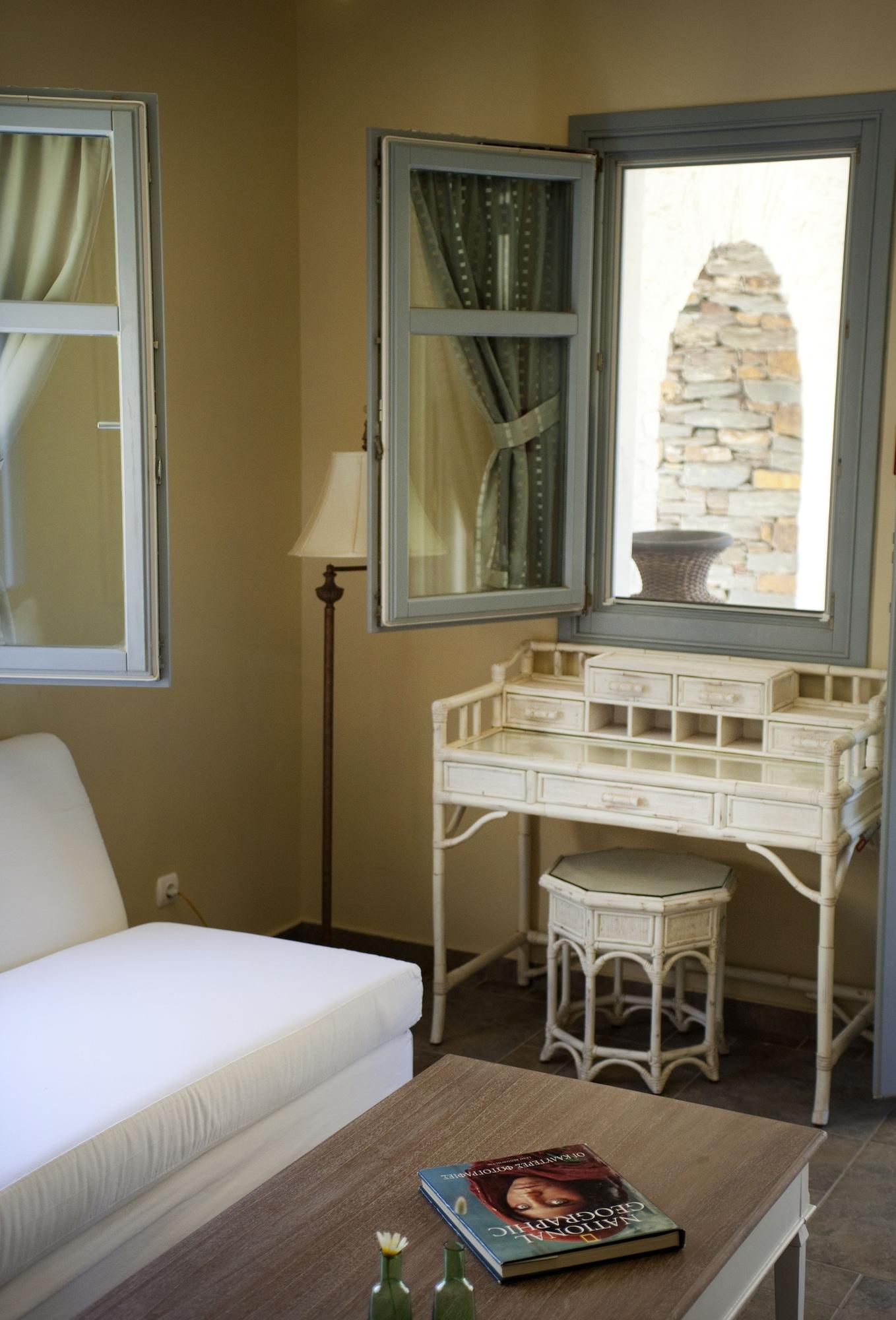 Porto Kea 5*