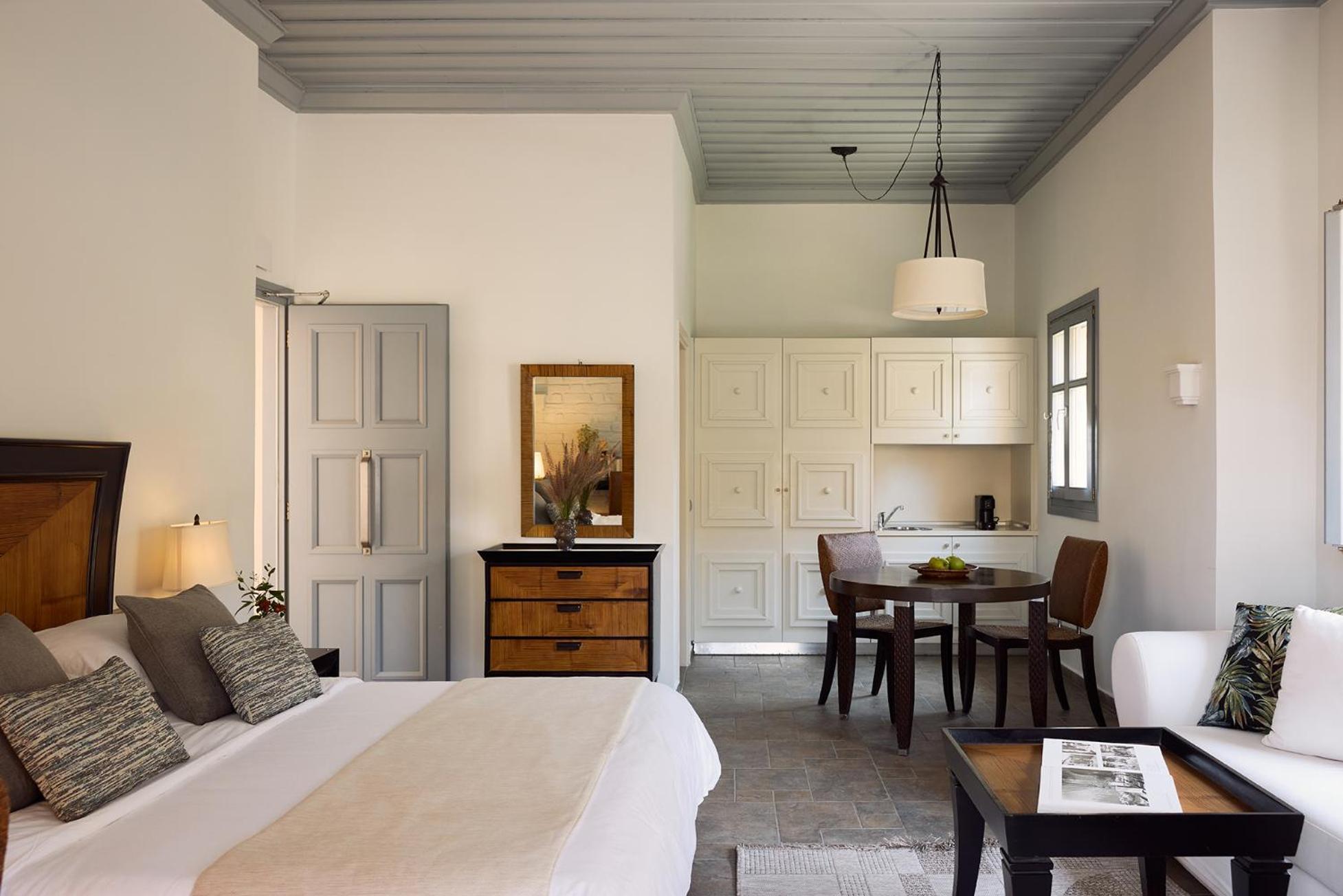 Porto Kea 5*